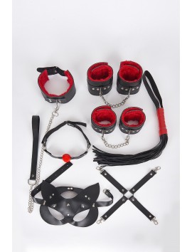 Kırmızı Detaylı Fantezi Set