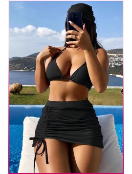 Siyah Askılı Bikini Takımı + Ayarlanabilir Büzgülü Etek – Tatil Stili